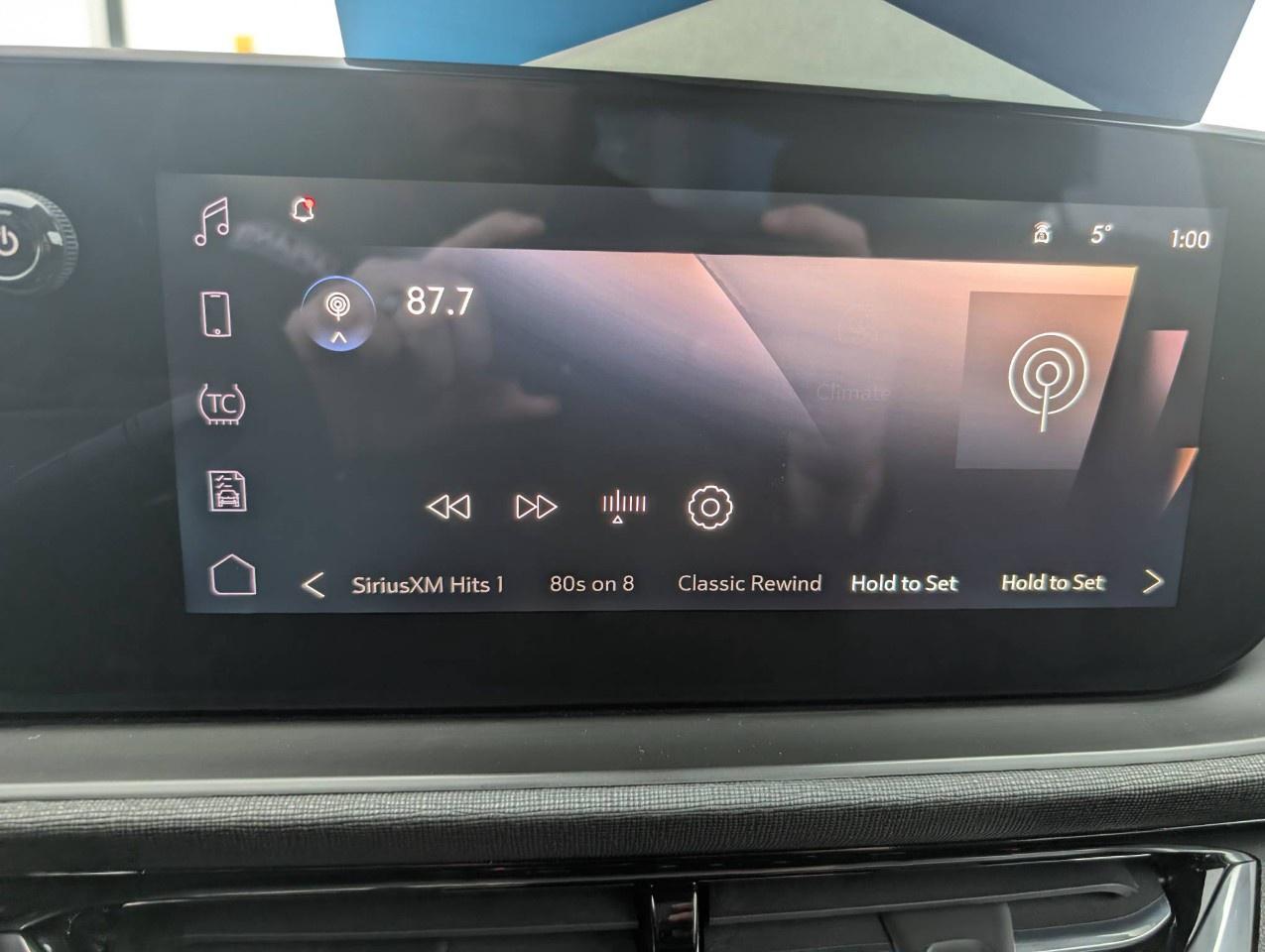 2024 Buick Envista FWD 4dr Sport Touring Photo