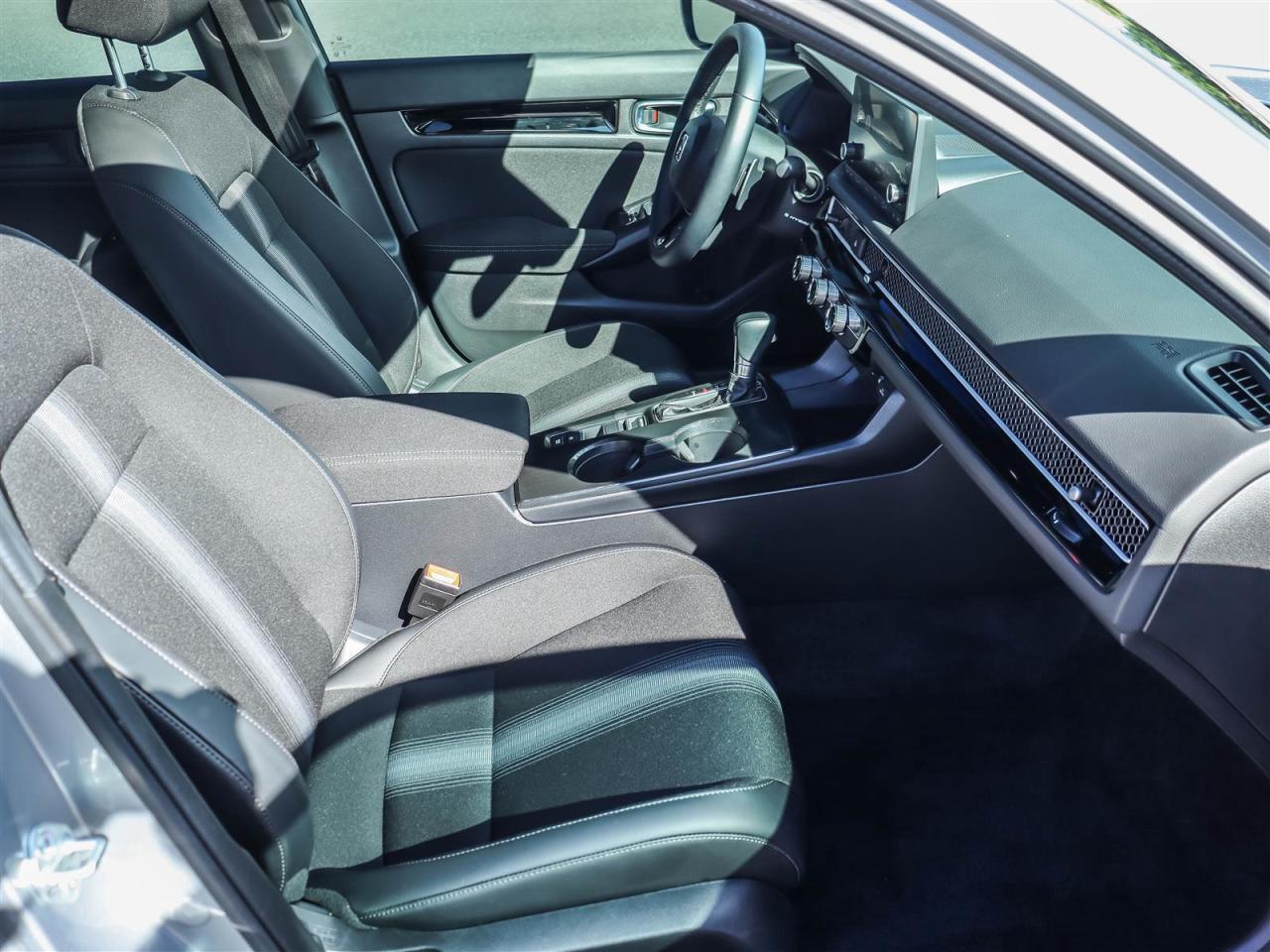 2025 Honda Civic Hybrid  Photo