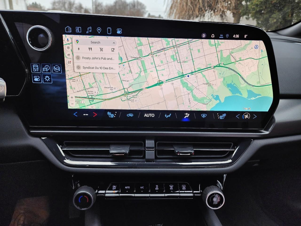 2025 Chevrolet Equinox EV RS 4dr Photo