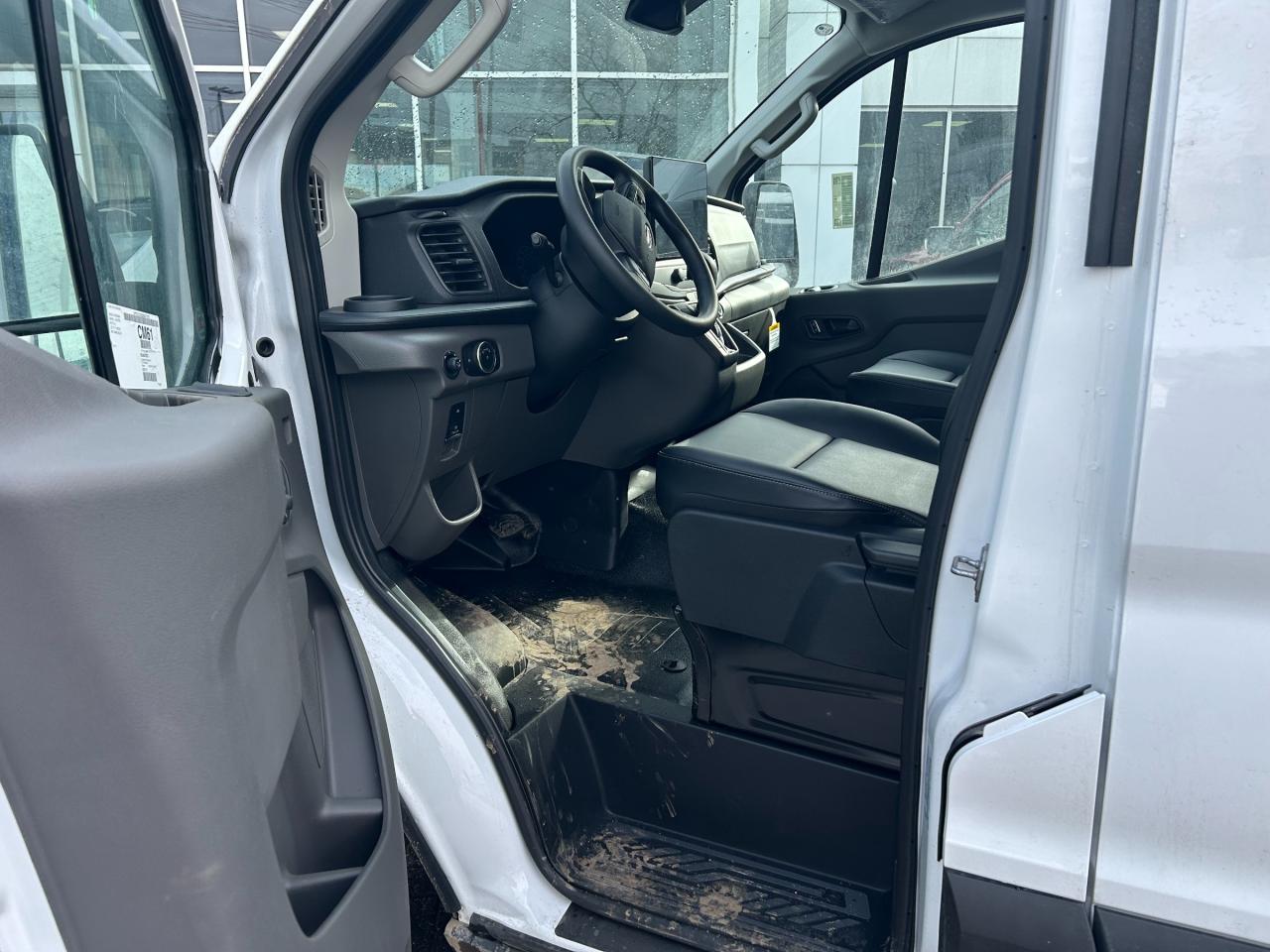 2025 Ford Transit-150 Cargo Base Rear-Wheel Drive Low Roof Van 148 in. WB Photo