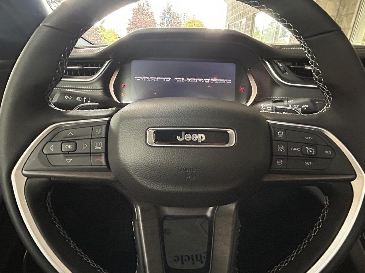 2025 Jeep Grand Cherokee Limited 4dr 4x4 Photo