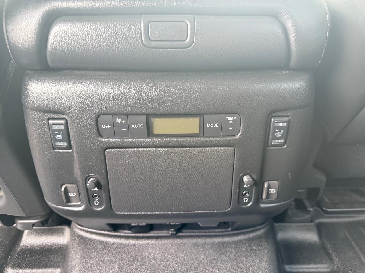 2019 Nissan Armada Platinum (A7) 4dr 4x4 Photo