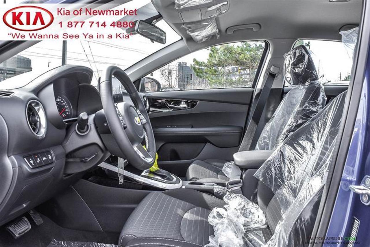 2021 Kia Forte EX 4dr Sedan Photo