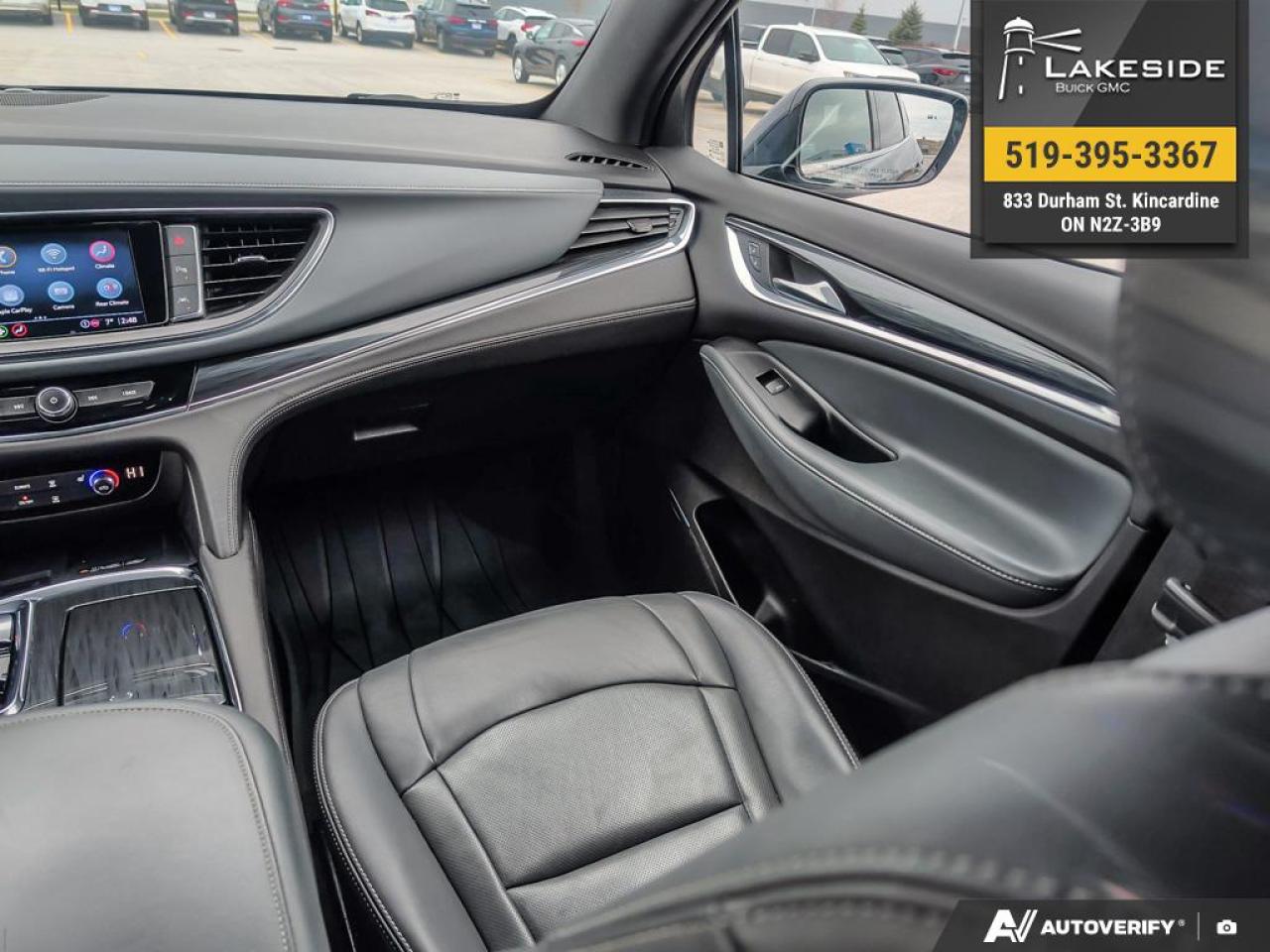 2023 Buick Enclave Essence All-Wheel Drive Photo