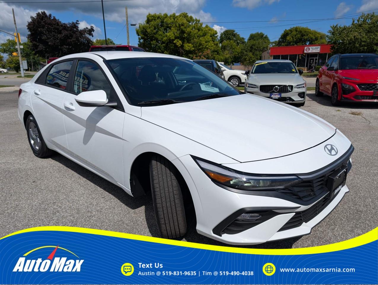 2024 Hyundai Elantra ESSENTIAL 4DR SEDAN Photo2