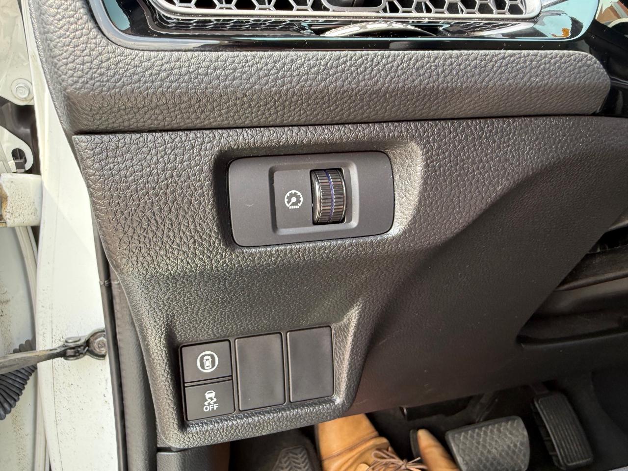 2022 Honda Civic LX 4dr Sedan Photo