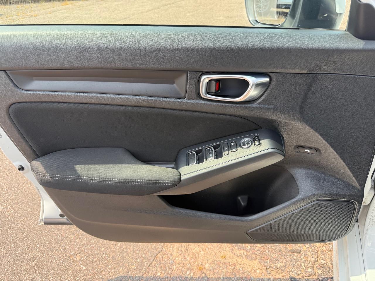 2022 Honda Civic LX 4dr Sedan Photo