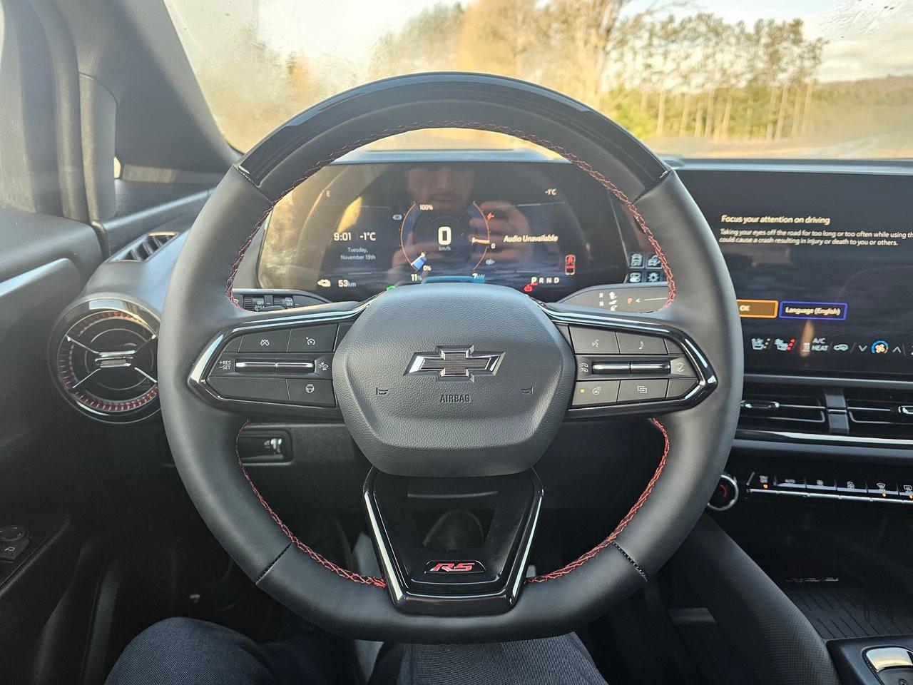 2025 Chevrolet Equinox EV 4dr RS Photo