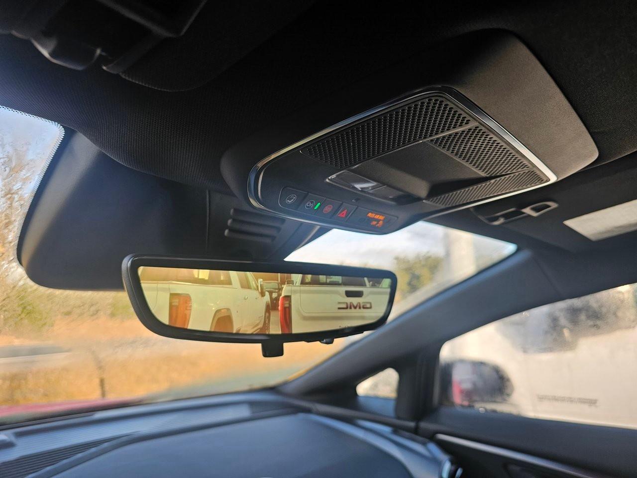 2025 Chevrolet Equinox EV 4dr RS Photo