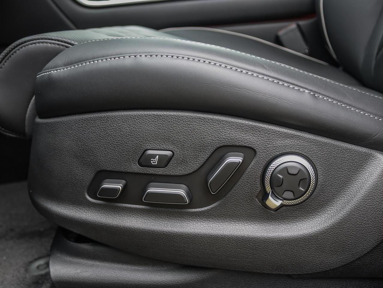 2025 Genesis GV80 3.5T PRE W/TECH PKG  Photo