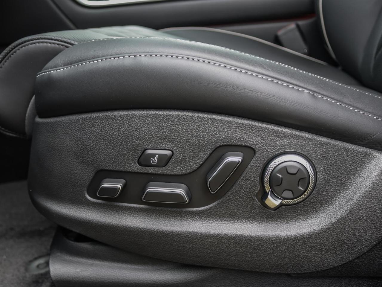 2025 Genesis GV80 3.5T PRE W/TECH PKG  Photo