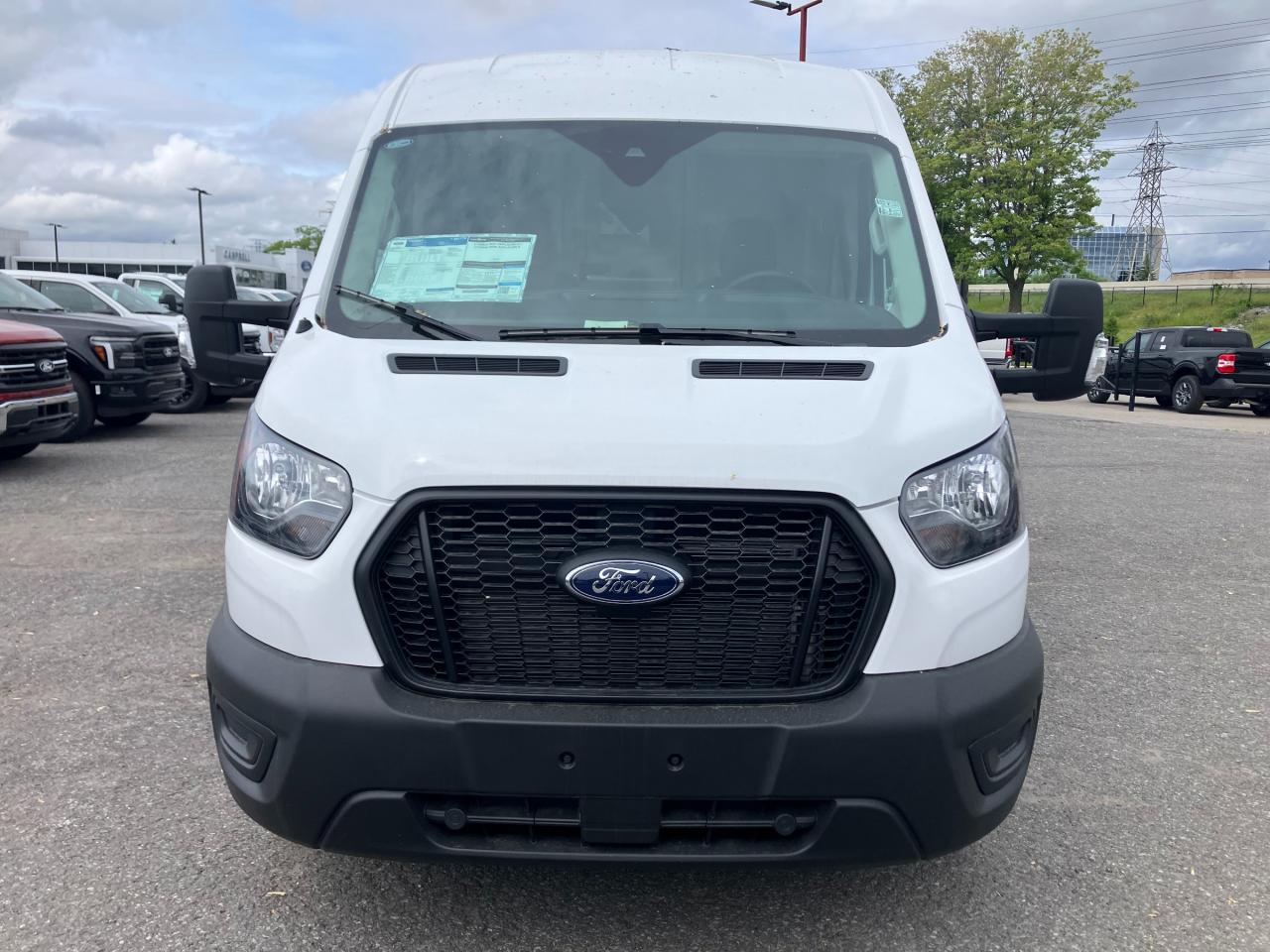 2025 Ford Transit-250 Cargo Base Rear-Wheel Drive Medium Roof Van 148 in. WB Photo