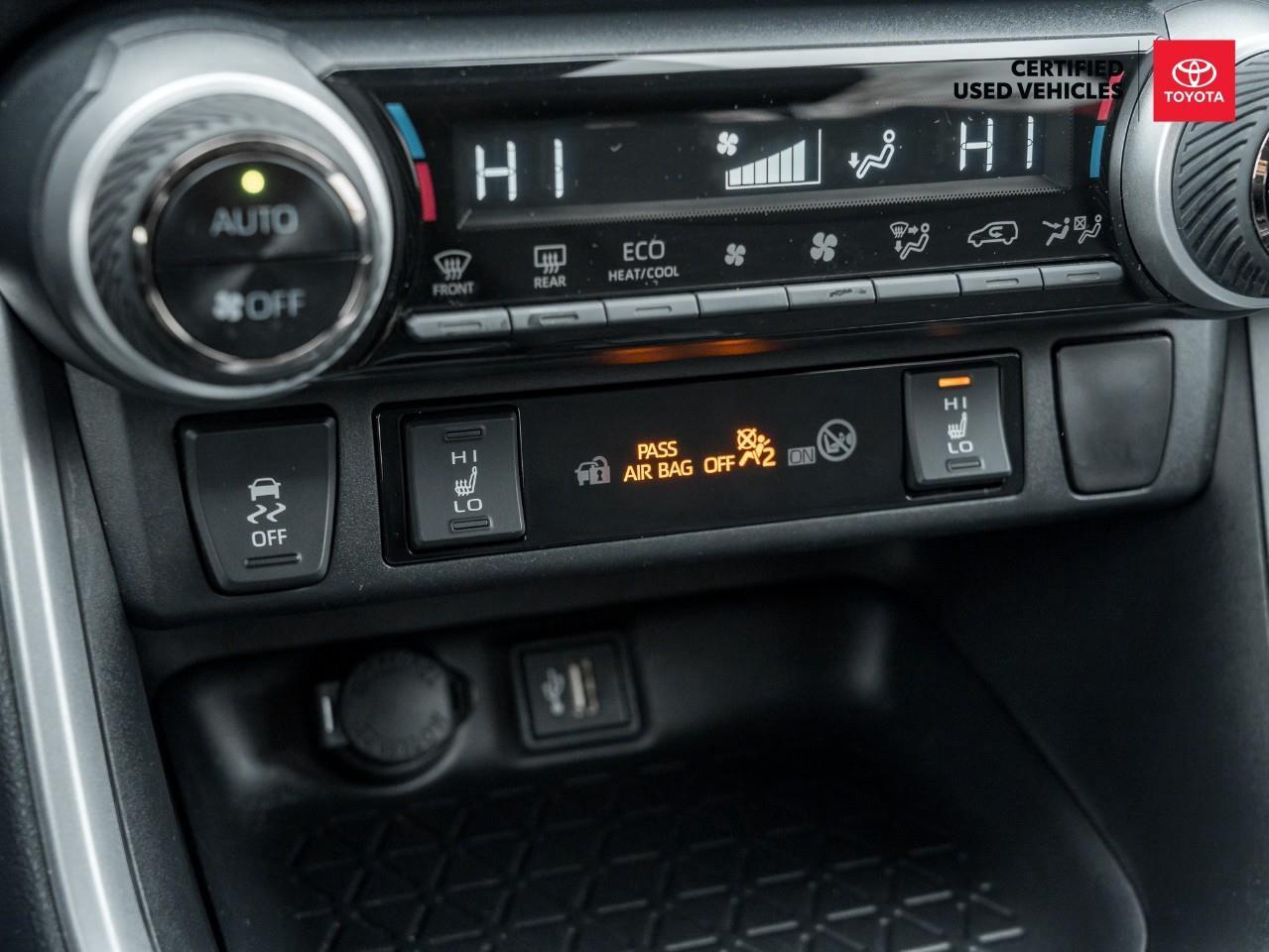 2024 Toyota RAV4 Hybrid XLE 4dr All-Wheel Drive Photo