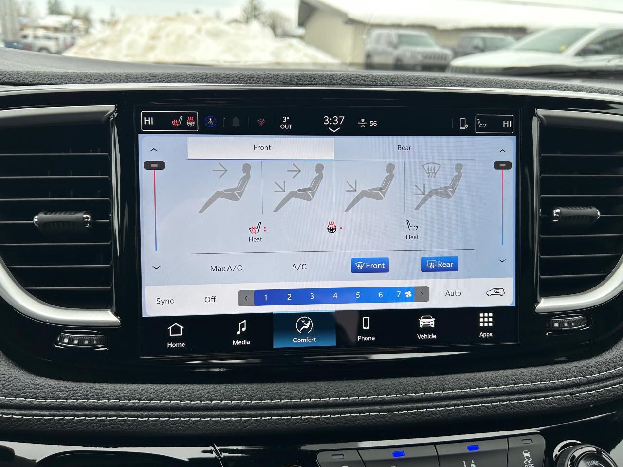 2026 Chrysler Pacifica Select Front-Wheel Drive Passenger Van Photo