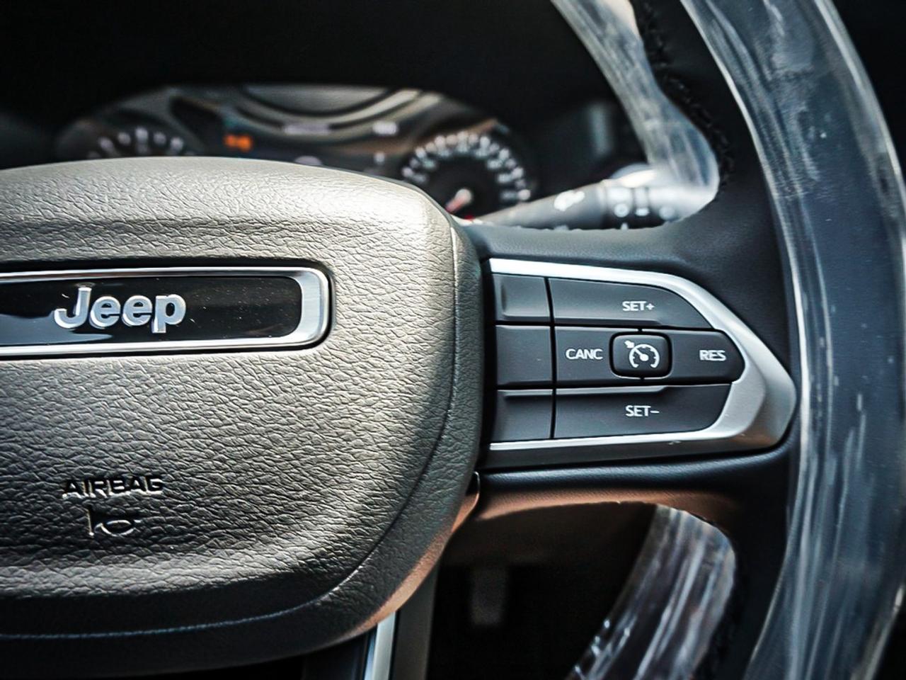 2025 Jeep Compass  Photo