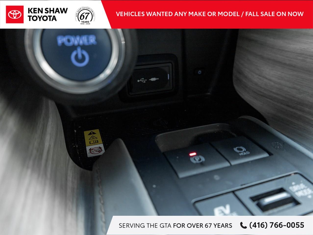 2021 Toyota Venza XLE 4dr All-Wheel Drive Photo