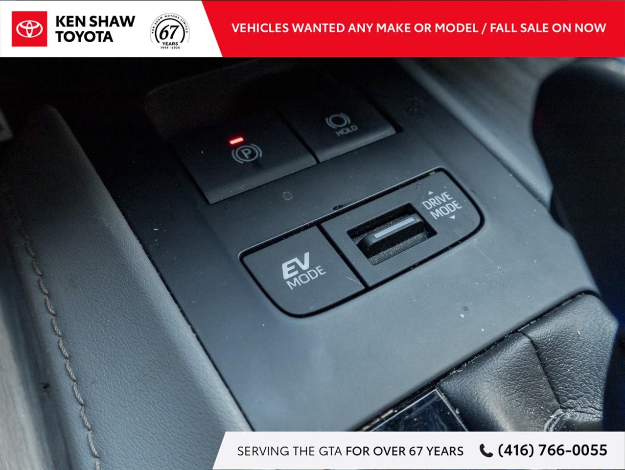 2021 Toyota Venza XLE 4dr All-Wheel Drive Photo