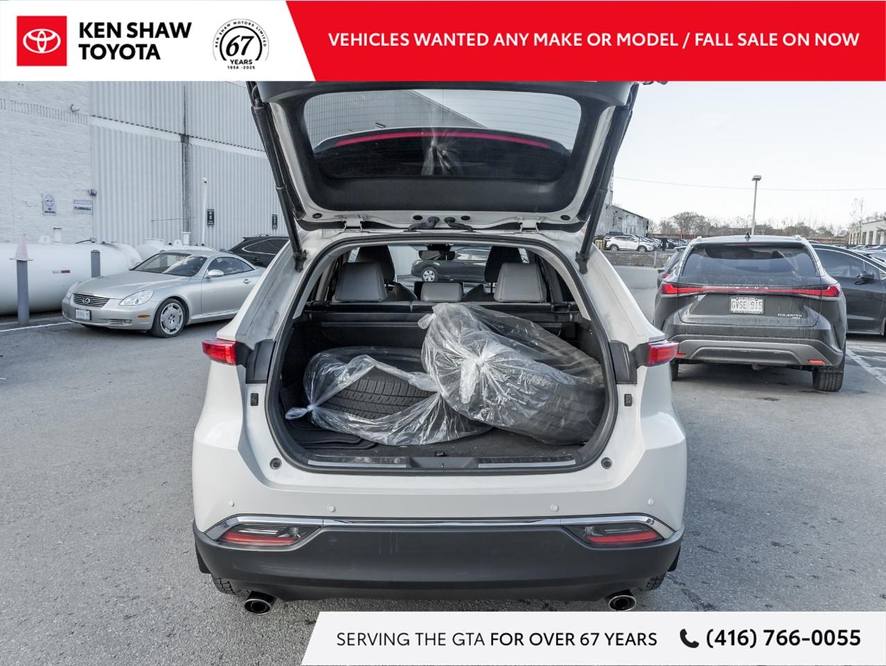 2021 Toyota Venza XLE 4dr All-Wheel Drive Photo