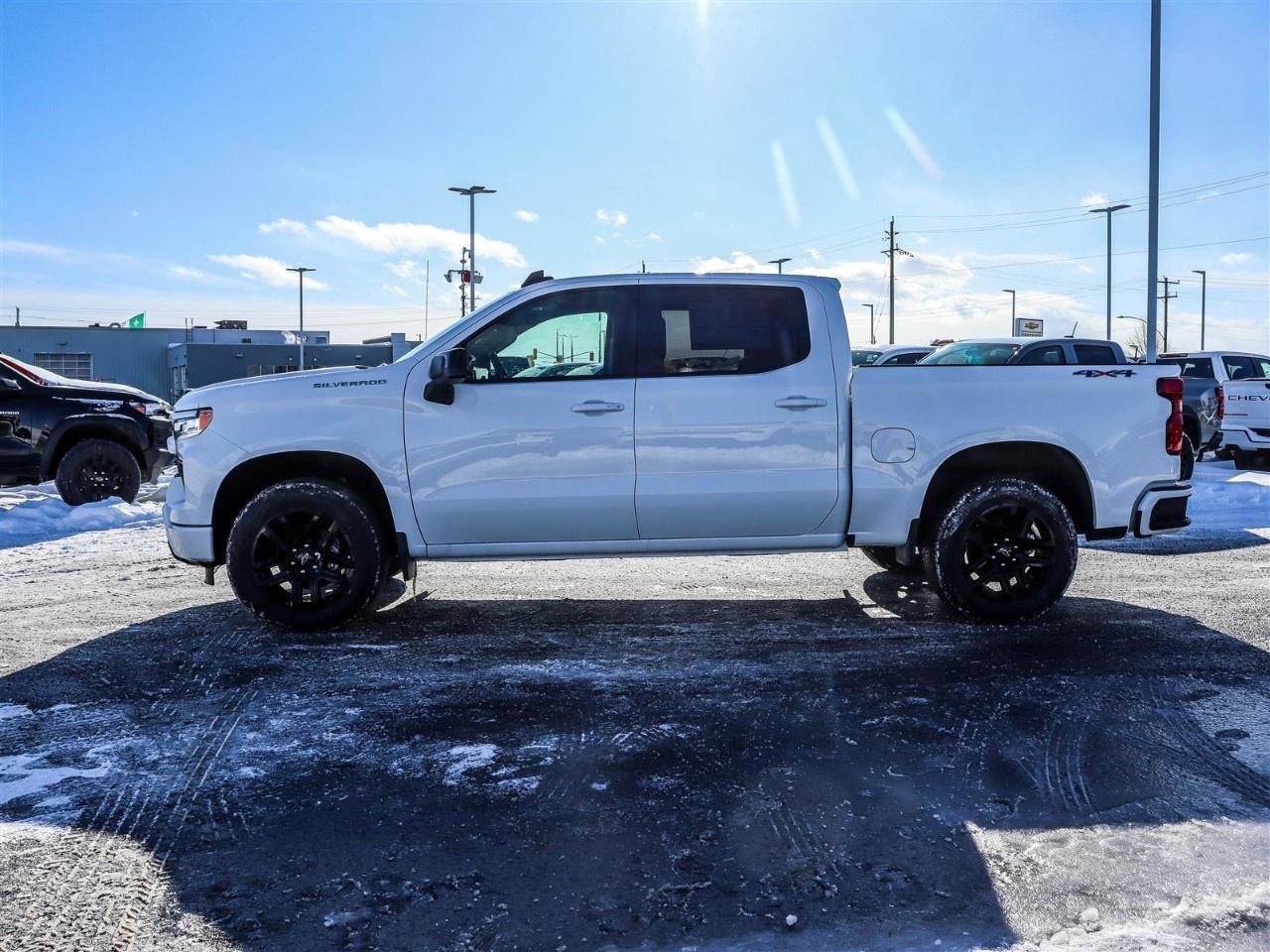 2026 Chevrolet Silverado 1500 Crew Cab Short Box 4-Wheel Drive RST Photo2