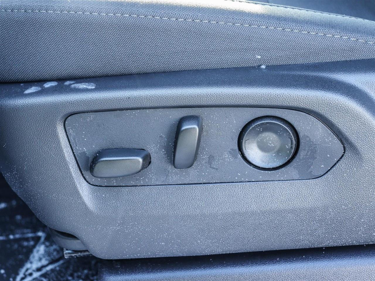 2026 Chevrolet Silverado 1500 Crew Cab Short Box 4-Wheel Drive RST Photo