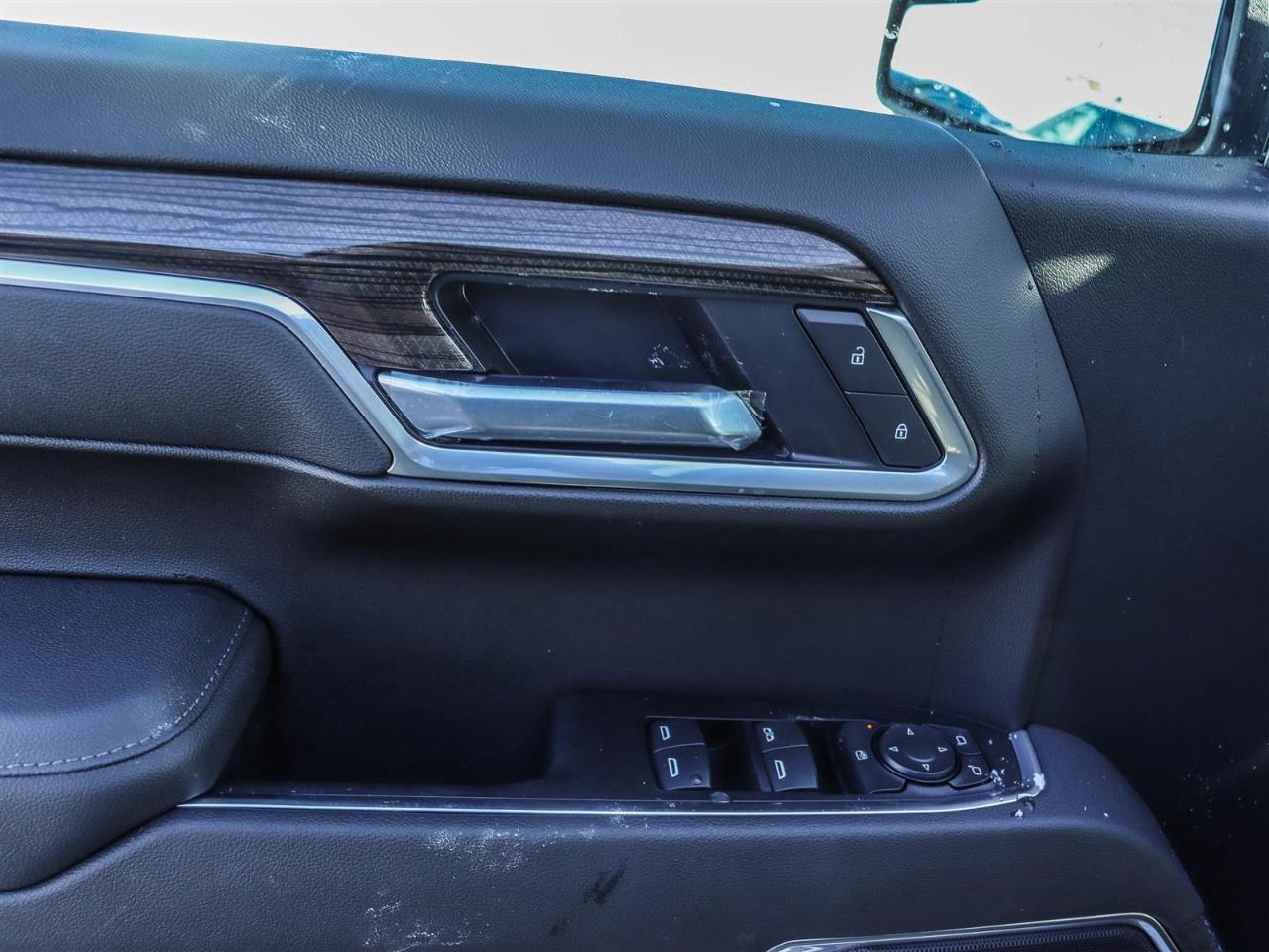 2026 Chevrolet Silverado 1500 Crew Cab Short Box 4-Wheel Drive RST Photo