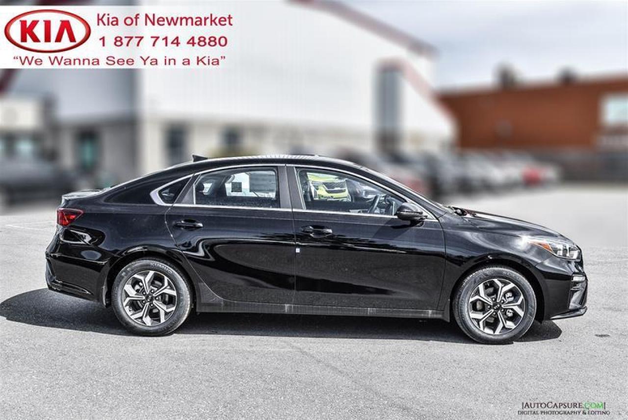 2021 Kia Forte EX 4dr Sedan Photo