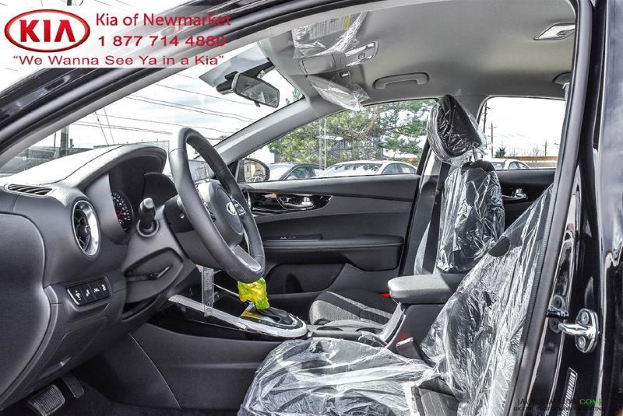 2021 Kia Forte EX 4dr Sedan Photo