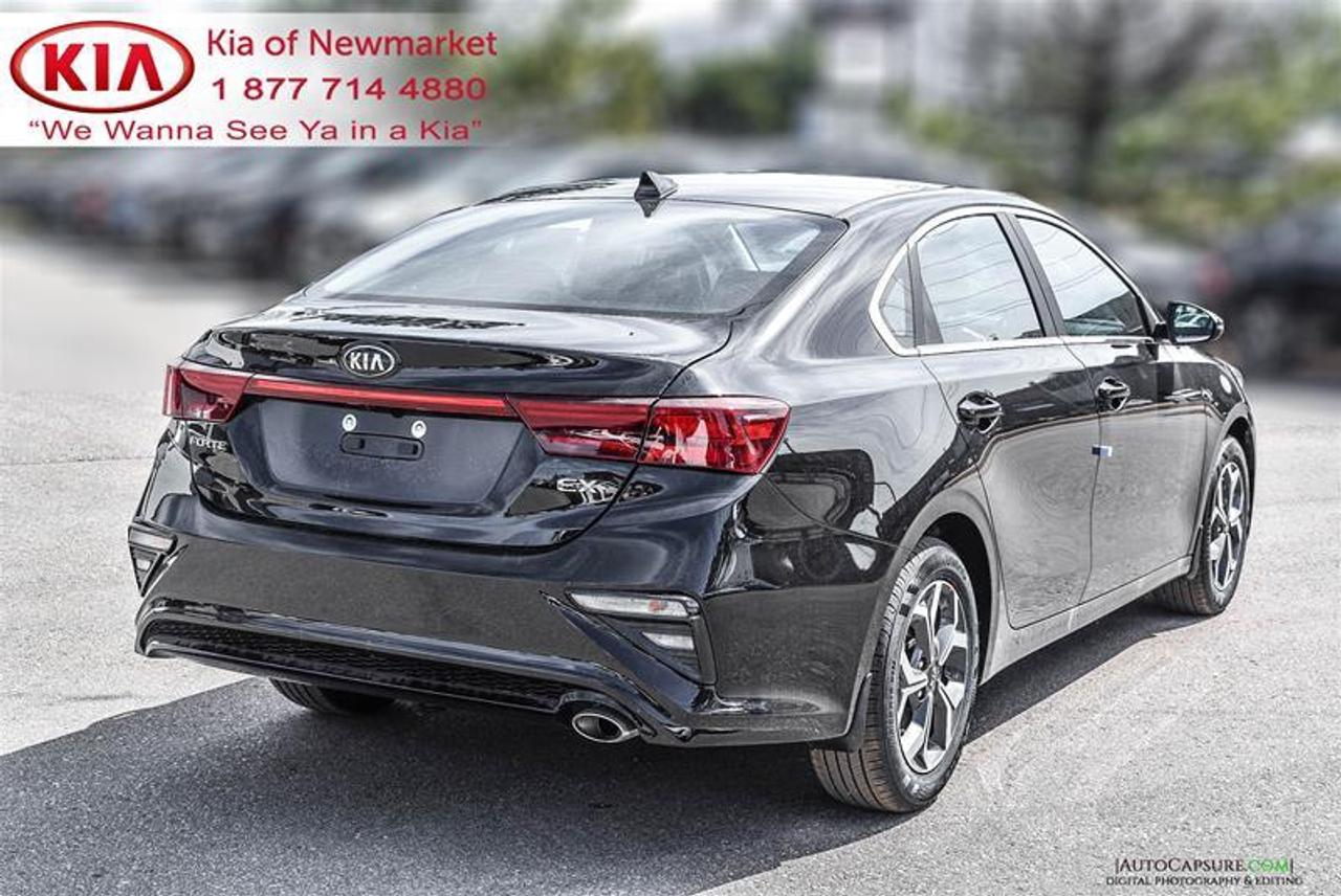 2021 Kia Forte EX 4dr Sedan Photo