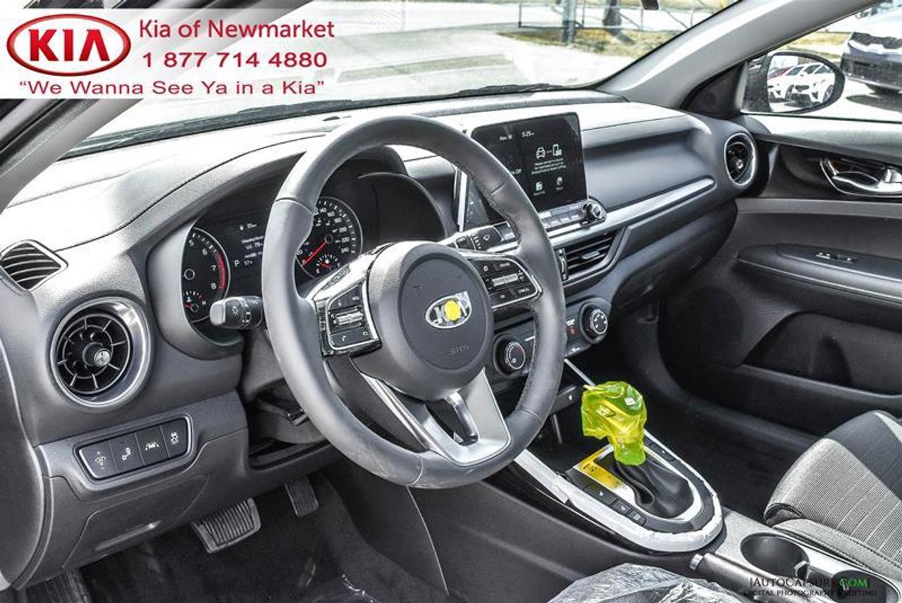 2021 Kia Forte EX 4dr Sedan Photo