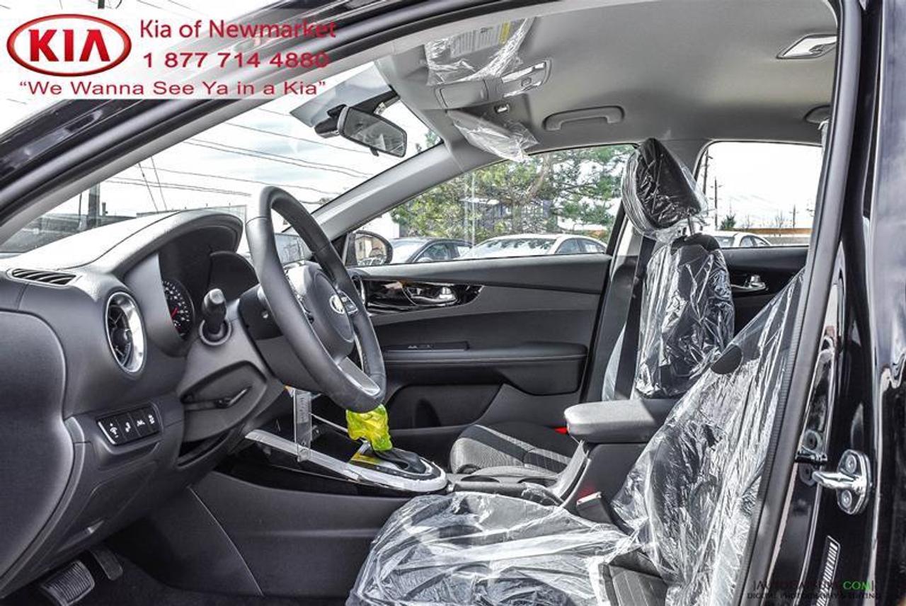 2021 Kia Forte EX 4dr Sedan Photo