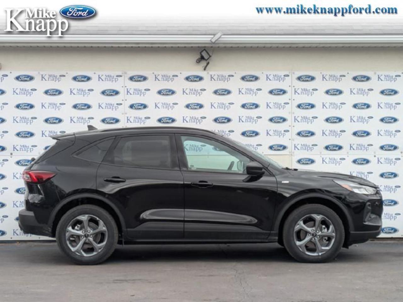 2025 Ford Escape ST-Line Photo