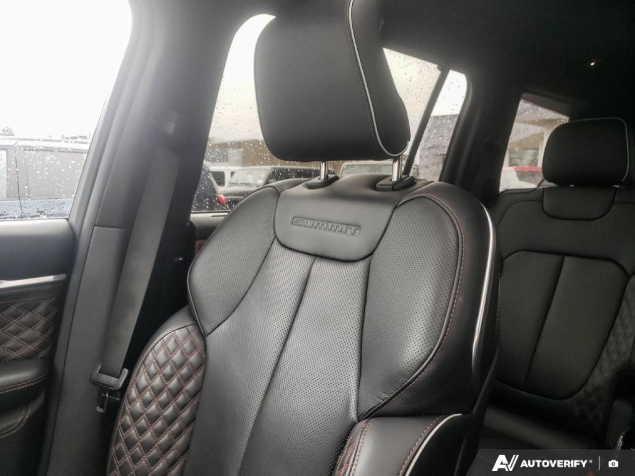 2024 Jeep Grand Cherokee L Summit 4dr 4x4 Photo