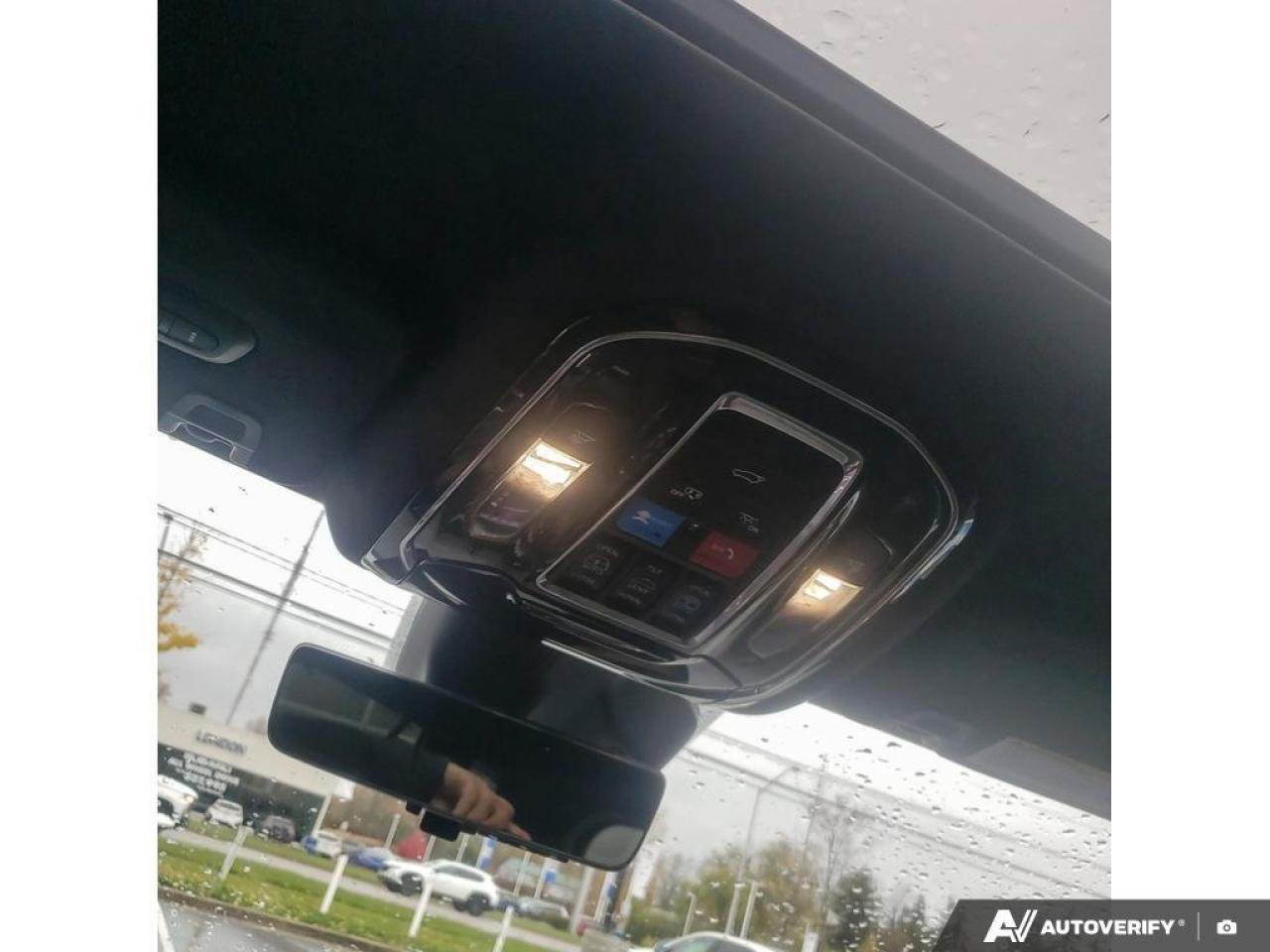 2024 Jeep Grand Cherokee L Summit 4dr 4x4 Photo