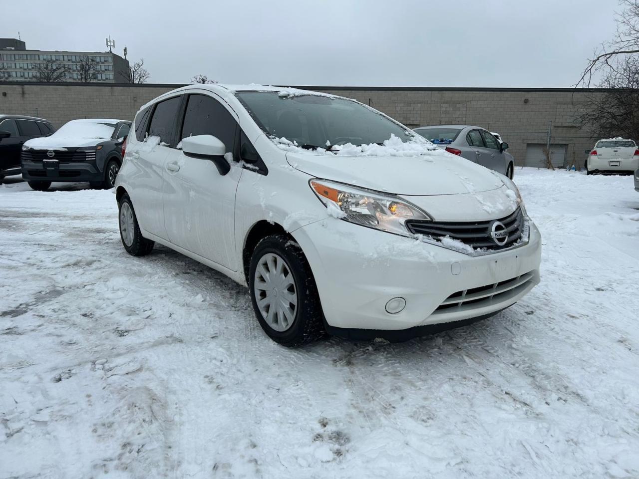 2016 Nissan Versa Note 5dr HB Man 1.6 S Photo