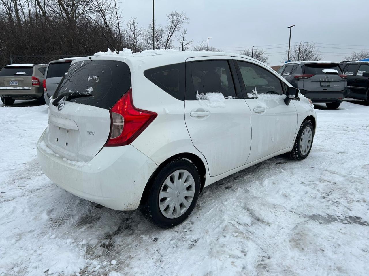2016 Nissan Versa Note 5dr HB Man 1.6 S Photo0
