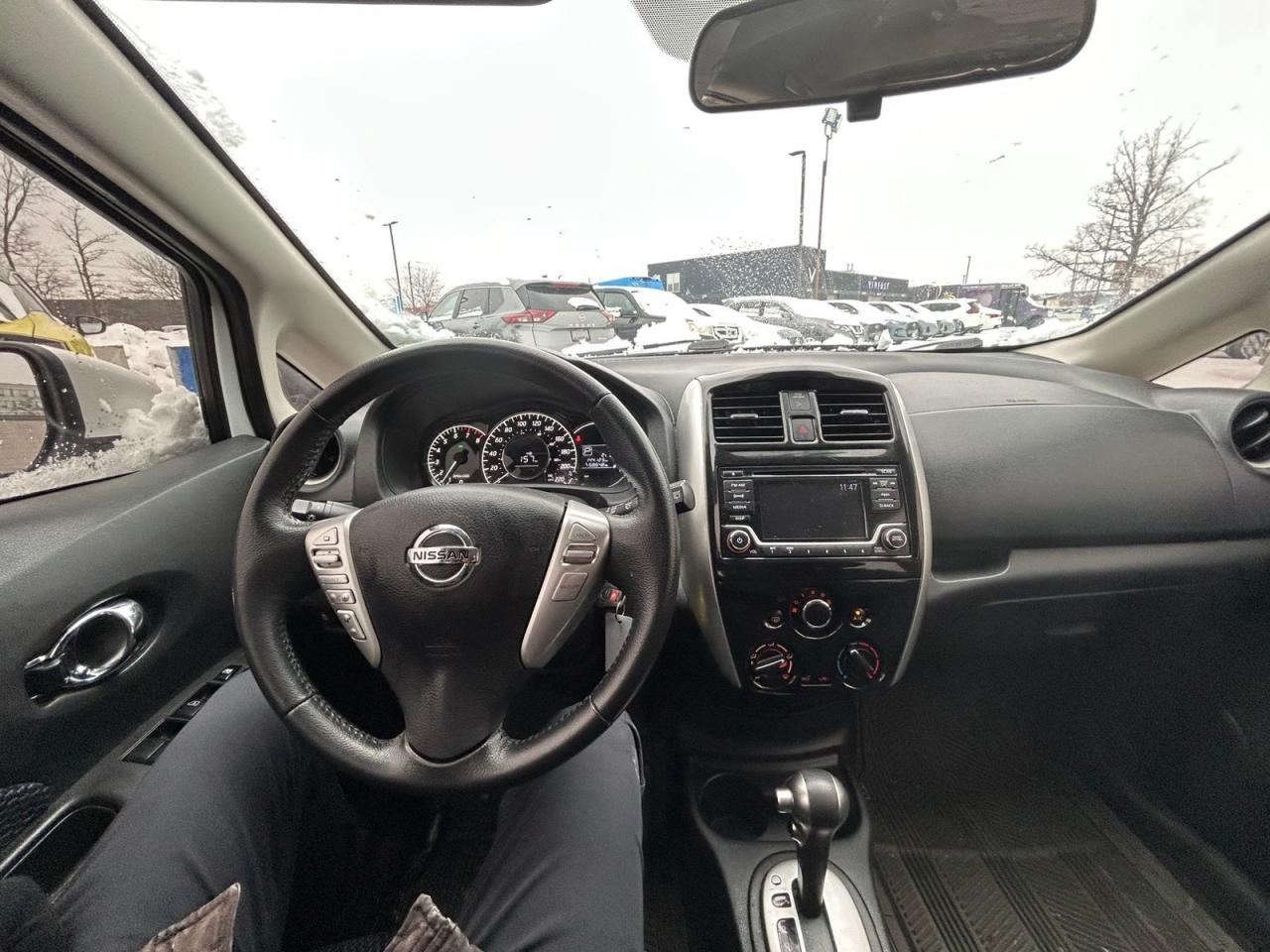 2016 Nissan Versa Note 5dr HB Man 1.6 S Photo