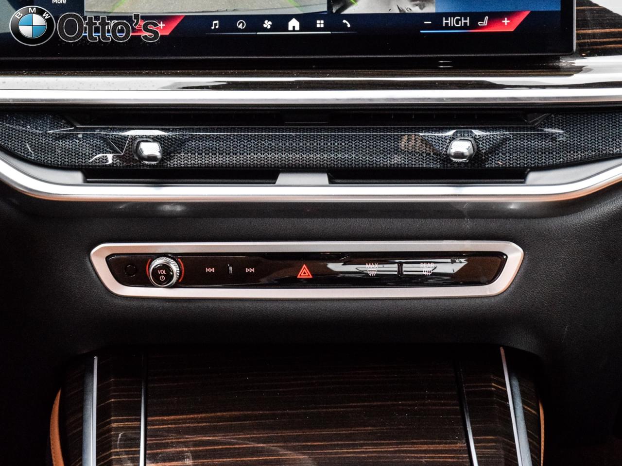 2024 BMW X7 xDrive40i Photo