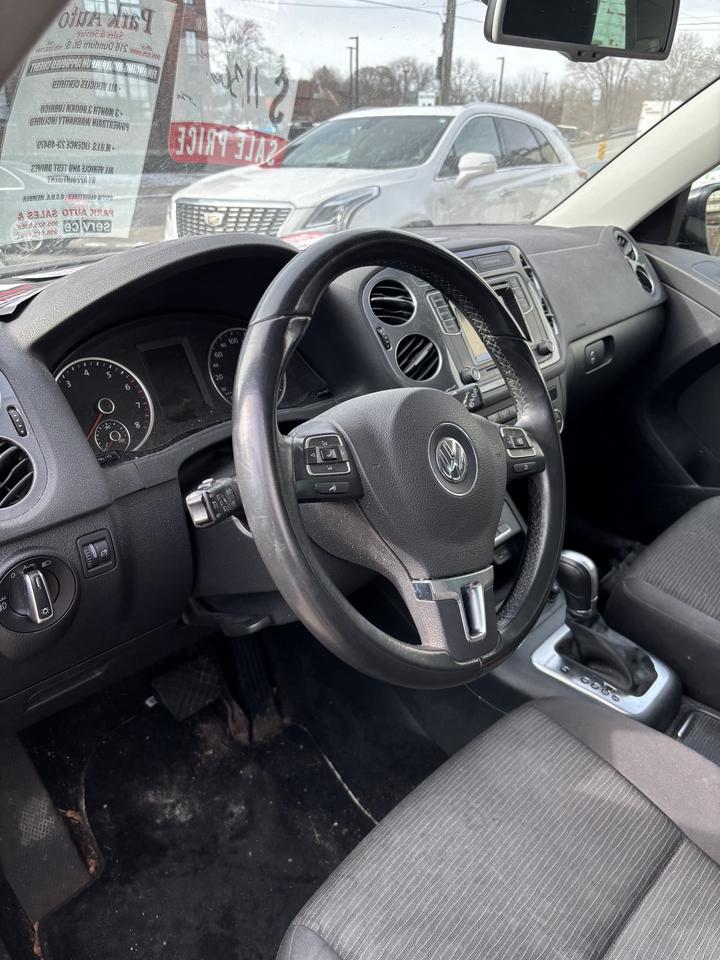 2016 Volkswagen Tiguan 4MOTION 4dr Auto Comfortline Photo