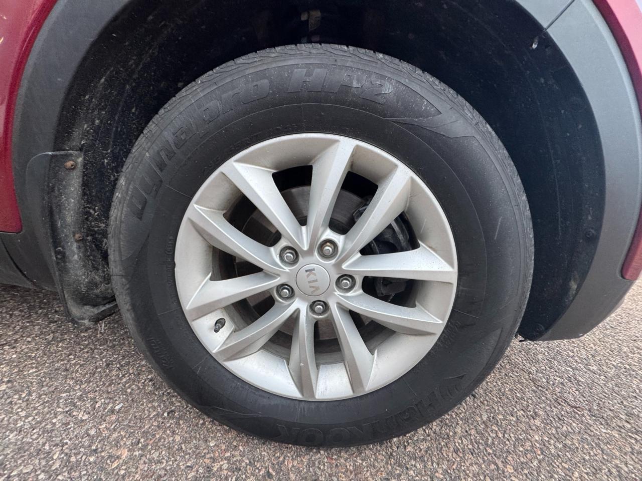 2016 Kia Sorento 2.4L LX 4dr All-wheel Drive Photo