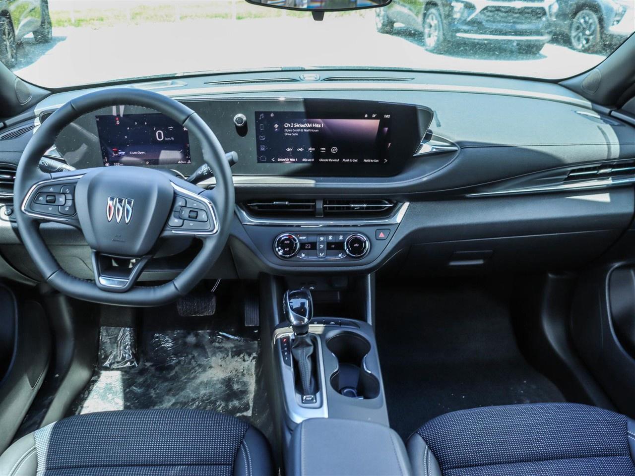 2026 Buick Envista FWD 4dr Preferred Photo