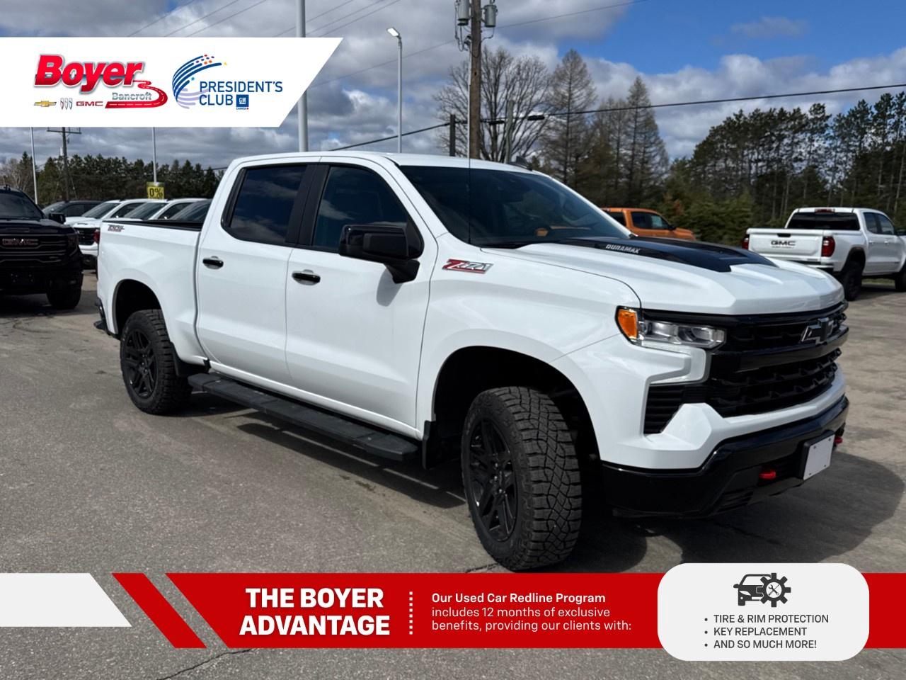2025 Chevrolet Silverado 1500 Crew Cab Short Box 4-Wheel Drive LT Trail Boss Photo2