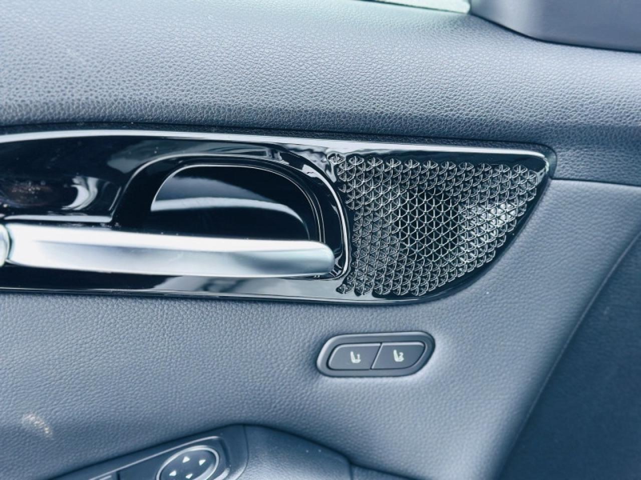 2026 Kia Seltos SX INTERIOR Photo