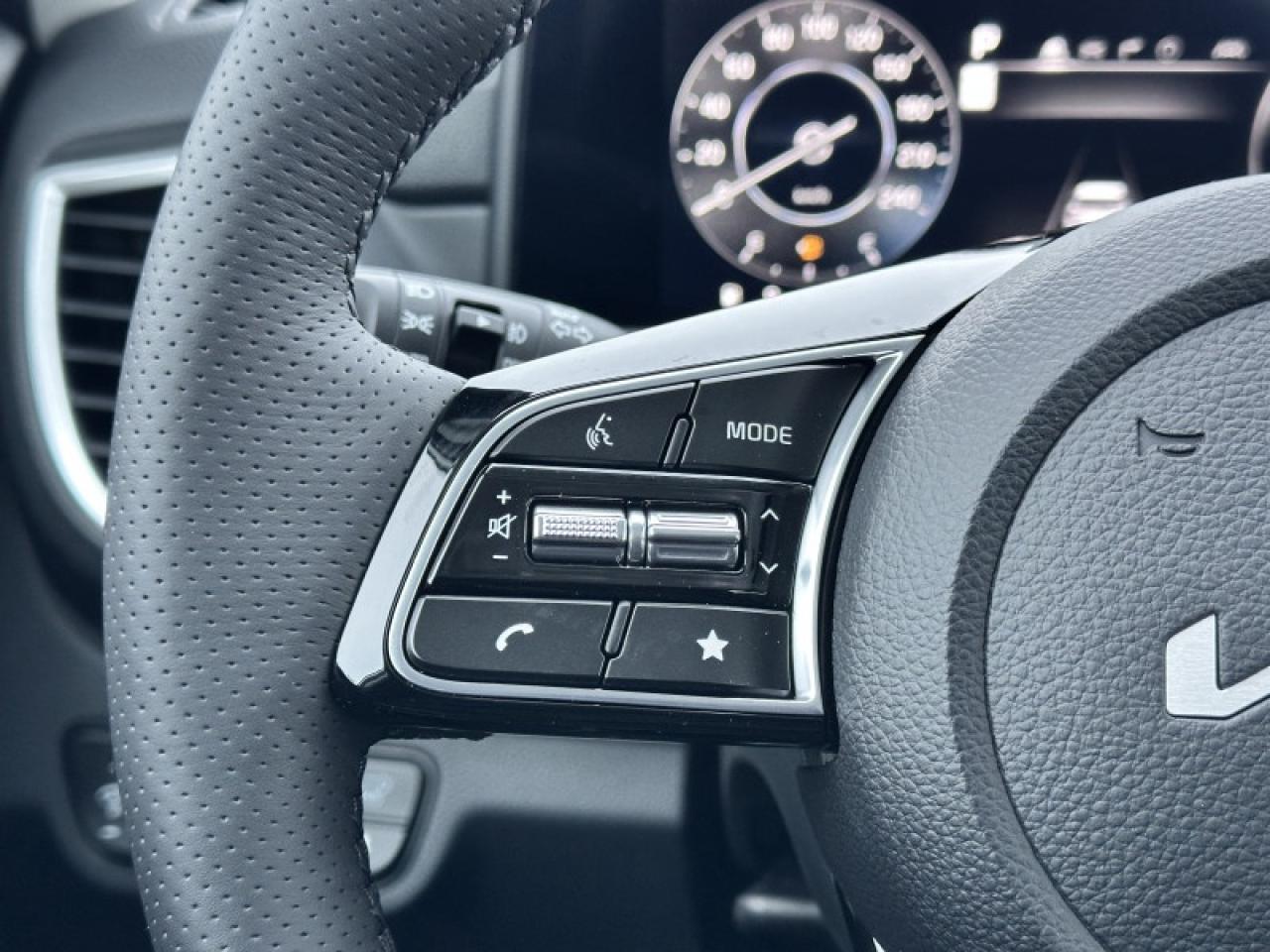 2026 Kia Seltos SX INTERIOR Photo