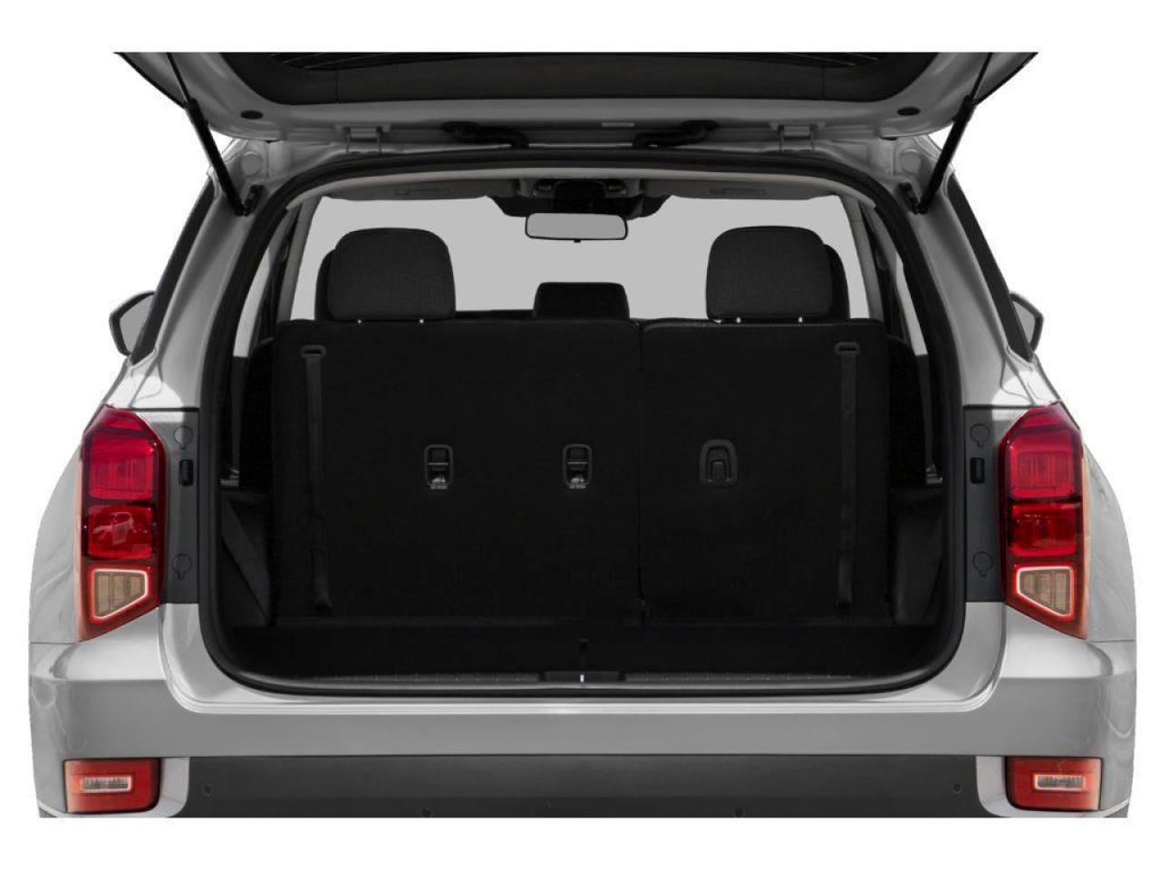 2021 Hyundai PALISADE Essential 4dr All-Wheel Drive Photo