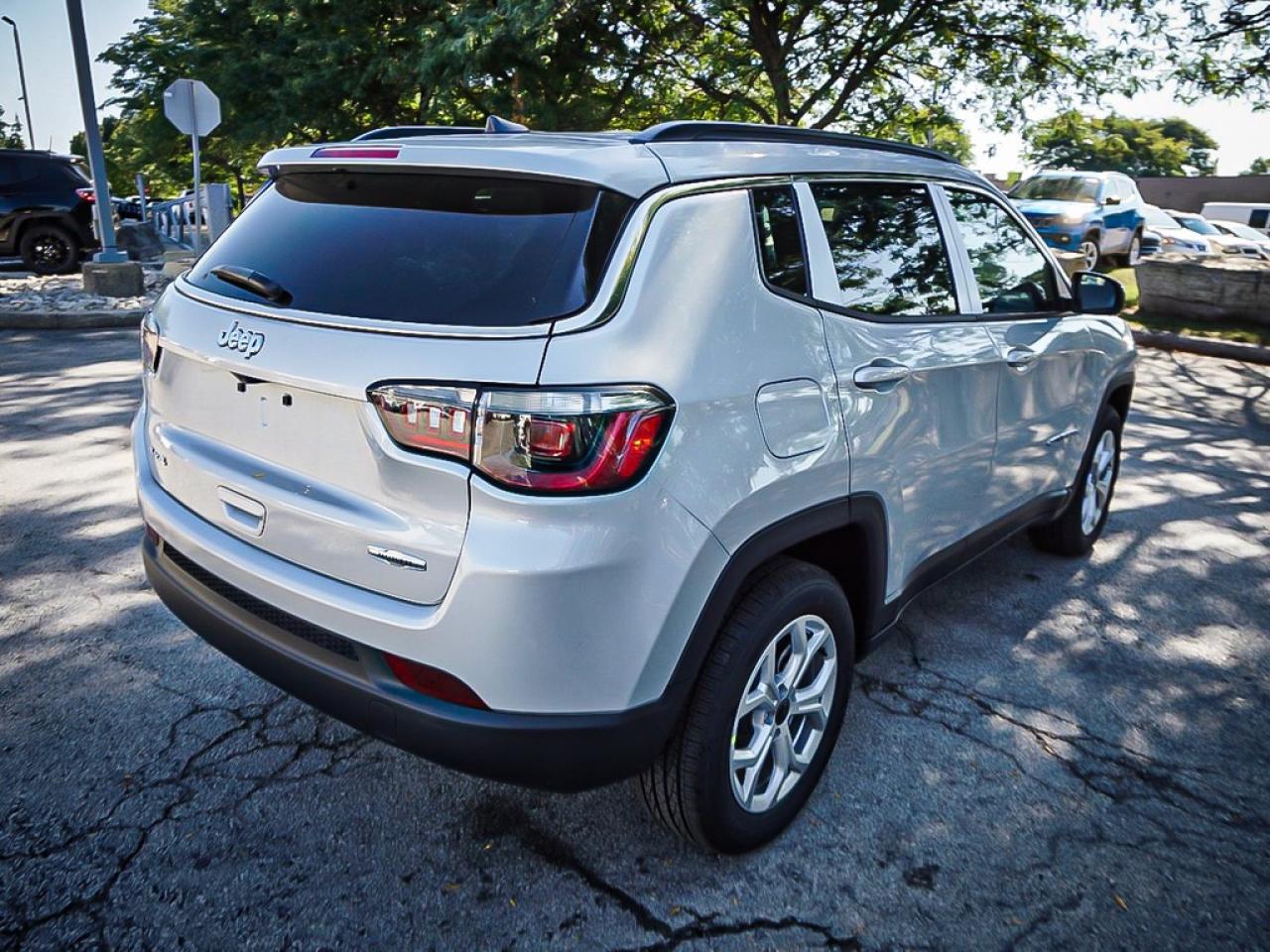 2025 Jeep Compass  Photo