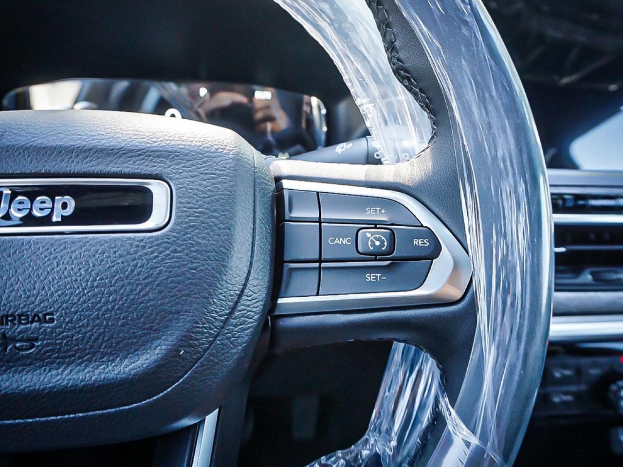 2025 Jeep Compass  Photo