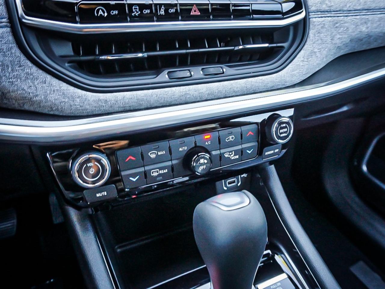 2025 Jeep Compass  Photo