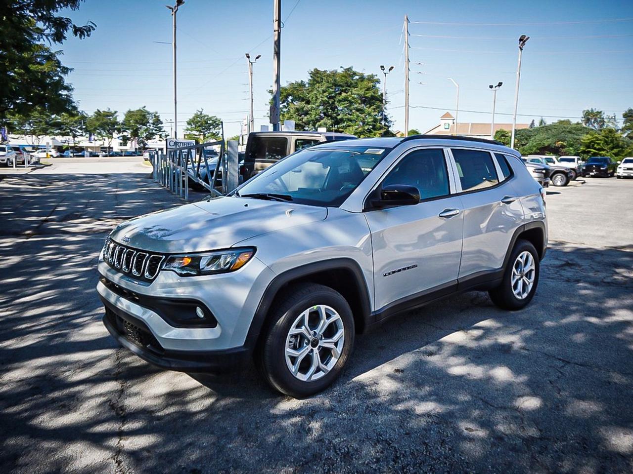 2025 Jeep Compass  Photo4
