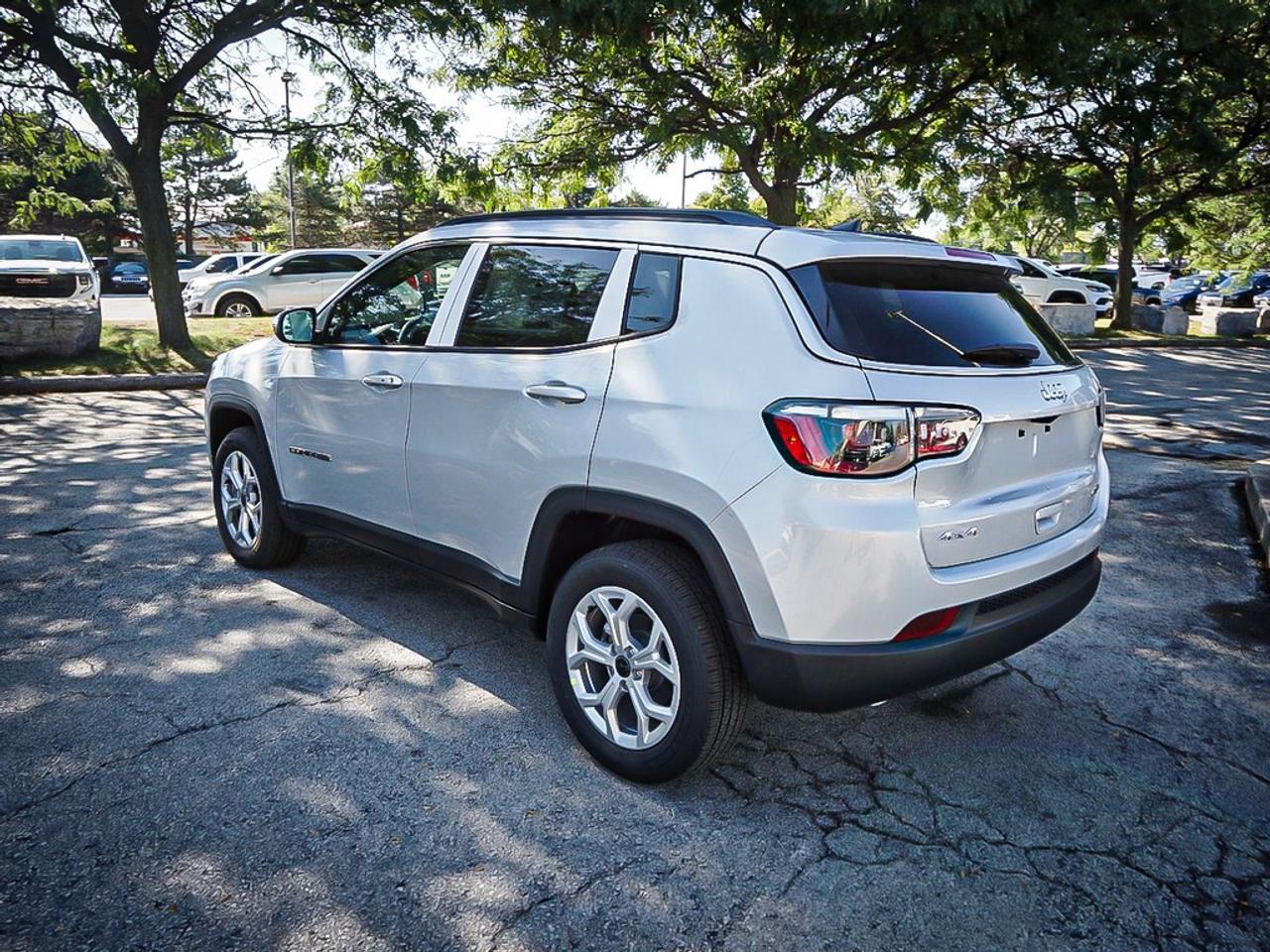 2025 Jeep Compass  Photo