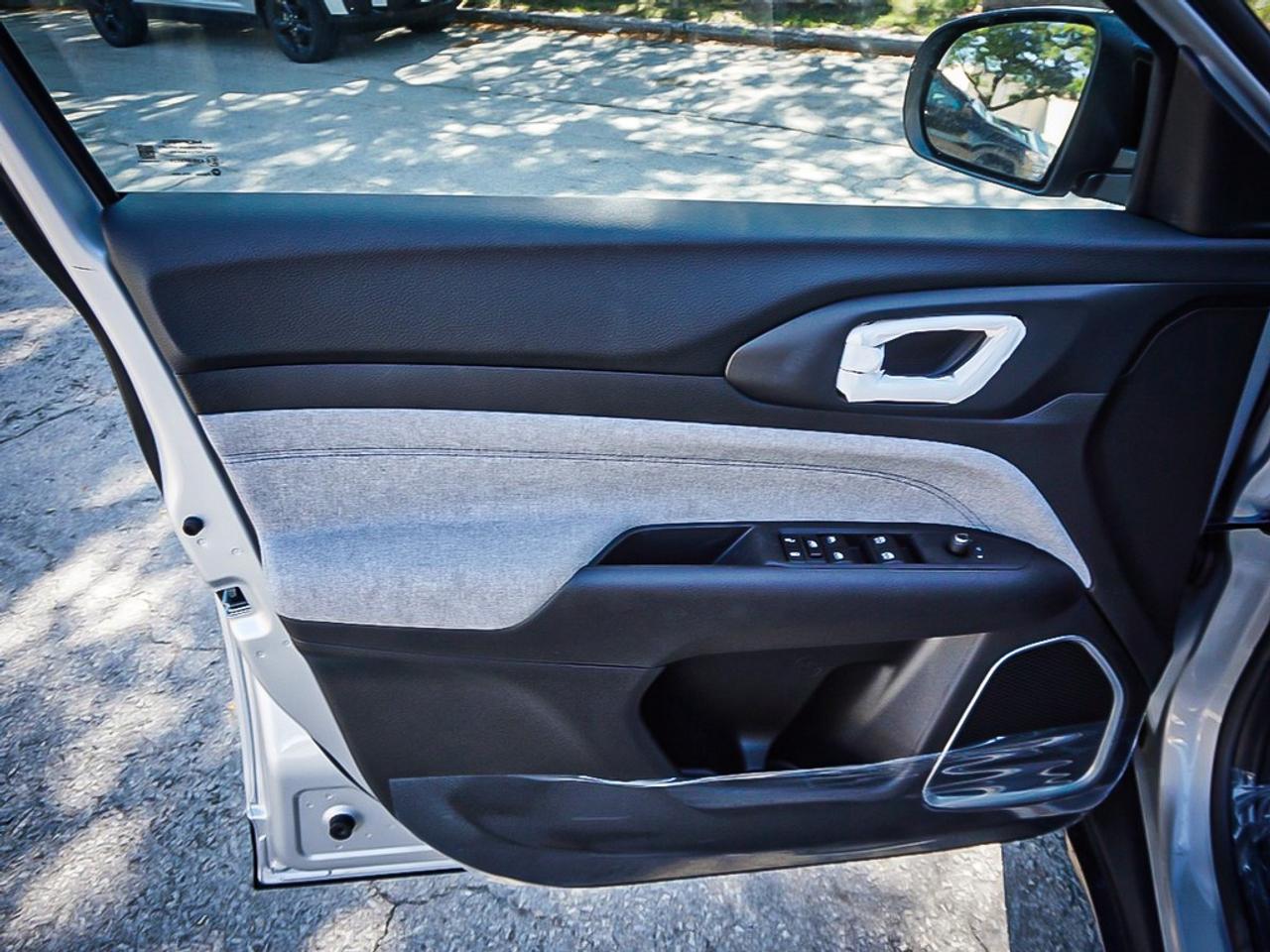 2025 Jeep Compass  Photo